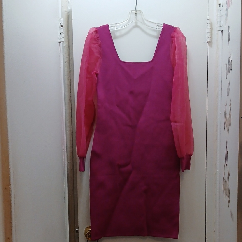 House of Harlow 1960 Vibrant Magenta Dress with Sheer Sleeves